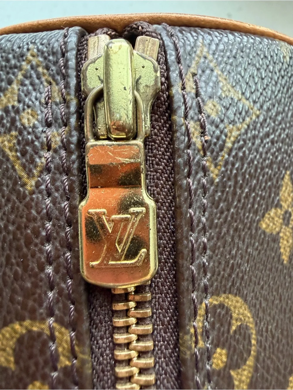 Louis Vuitton Papillon 26 PM Monogram Barrel Bag – Authentic w/ COA